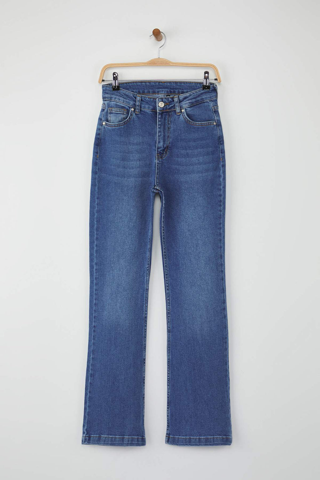Trendyolmilla Mavi Yüksek Bel Comfort/Esnek İspanyol Paça Flare Jeans TWOAW26JE00047