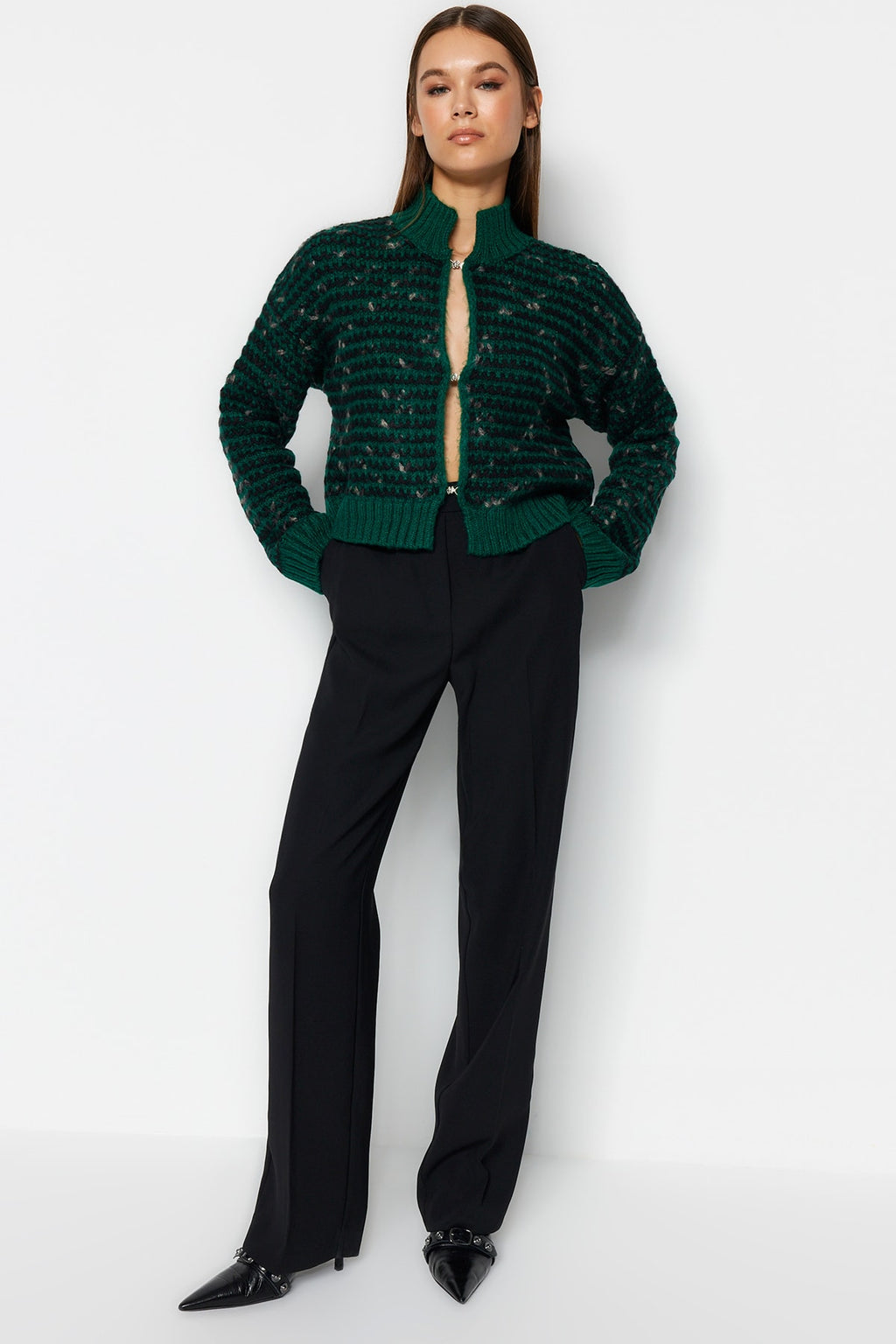 Trendyolmilla Kahverengi Yumuşak Dokulu Degrade Triko Hırka TWOAW24HI00052