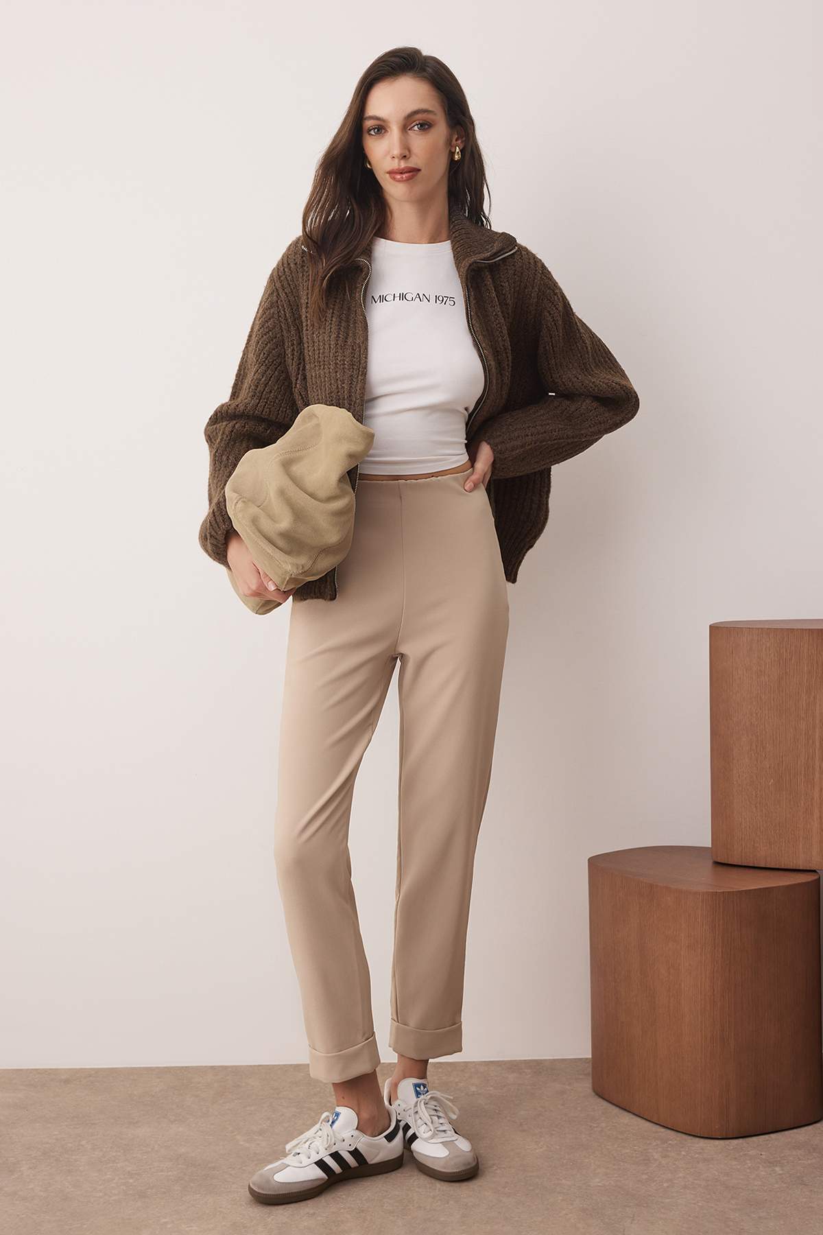 Trendyolmilla Vizon Havuç Basic Tayt Pantolon TWOAW26PL00046