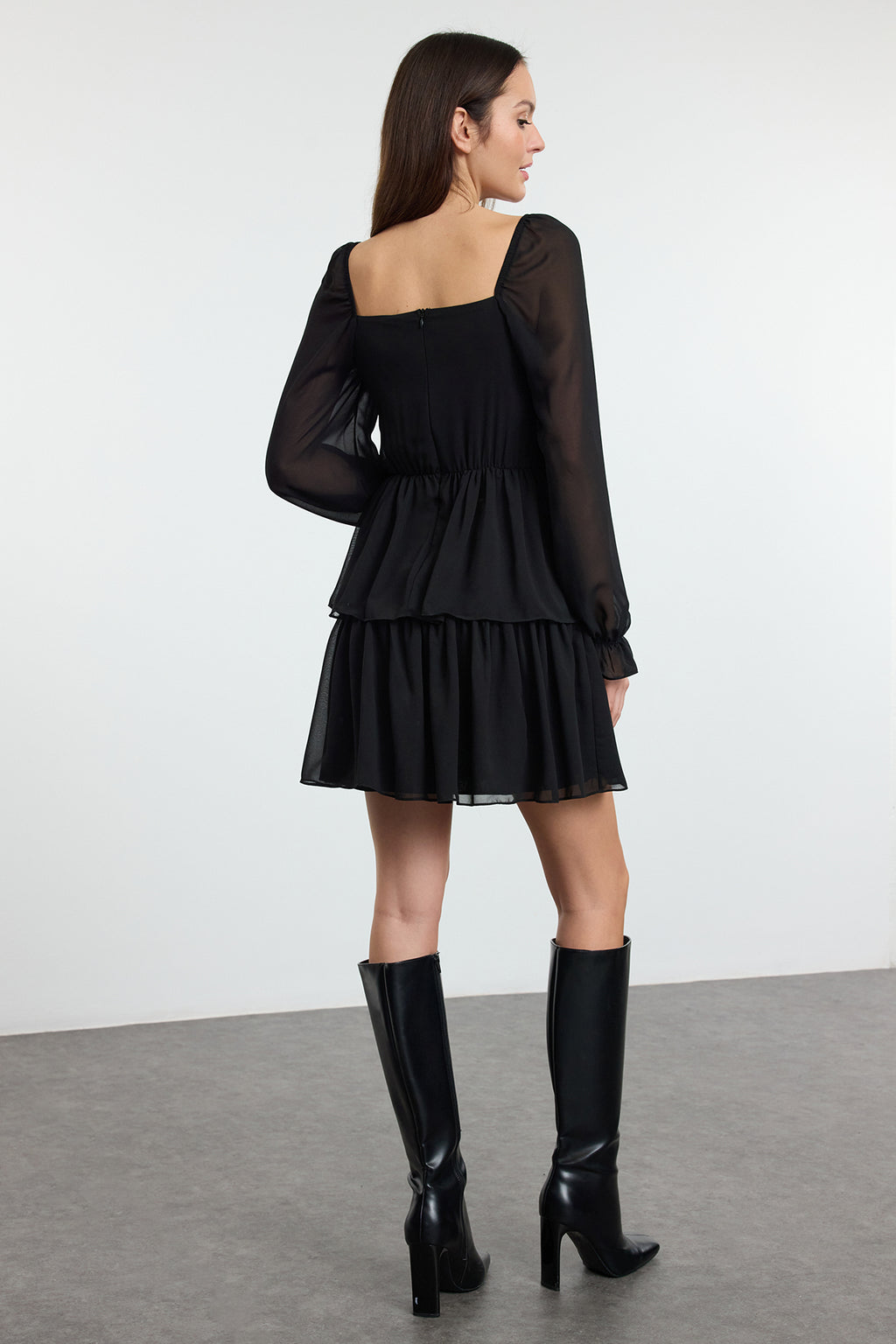 Trendyolmilla Mürdüm Çiçekli Fırfırlı Boho Mini Dokuma Elbise TWOAW23EL01455