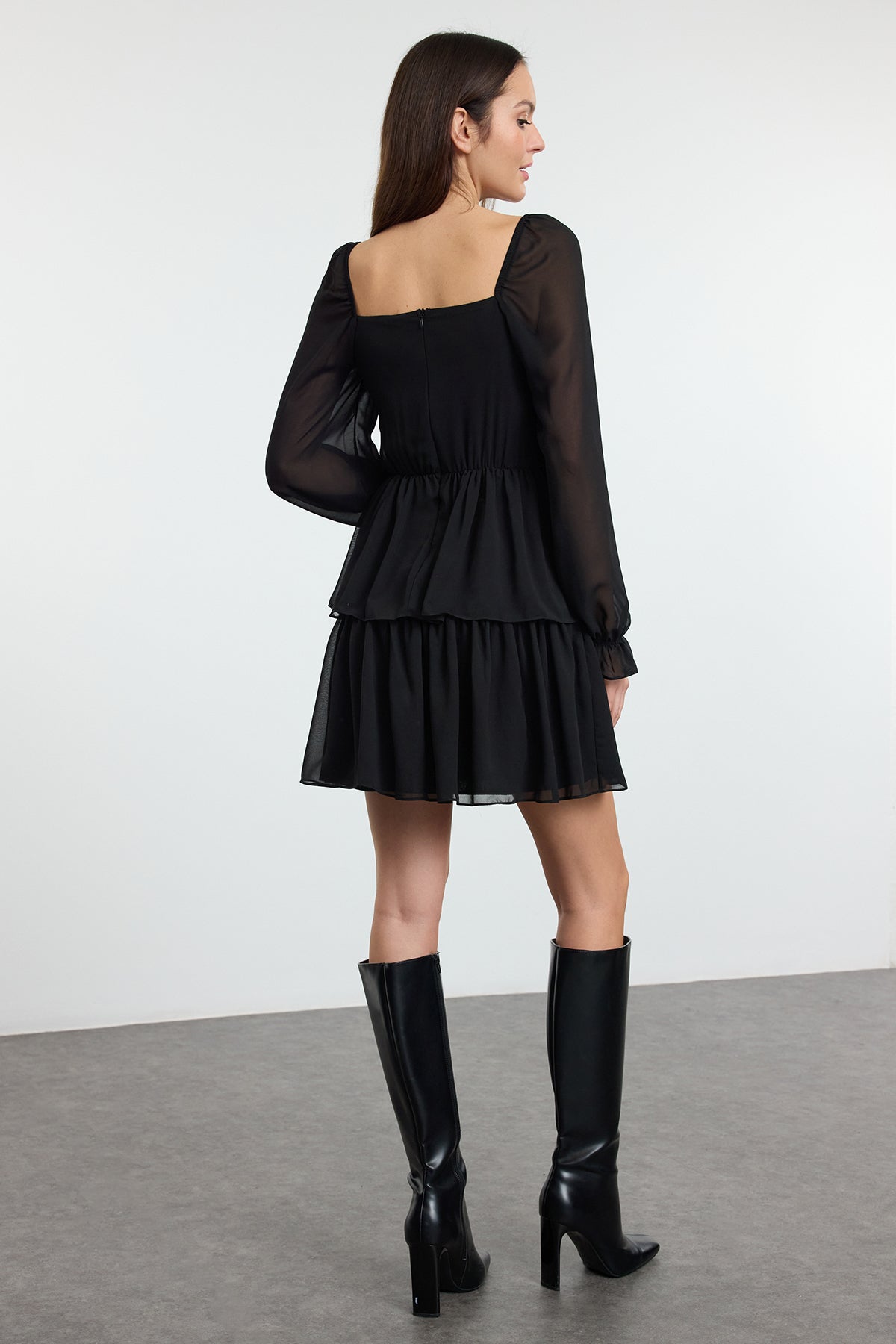 Trendyolmilla Mürdüm Çiçekli Fırfırlı Boho Mini Dokuma Elbise TWOAW23EL01455