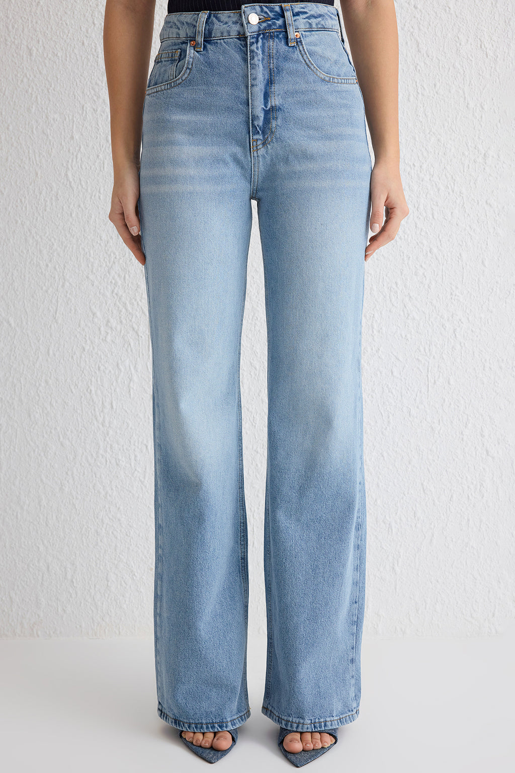 Trendyolmilla Koyu Mavi  Yüksek Bel Wide Leg Jeans TWOSS25JE00132
