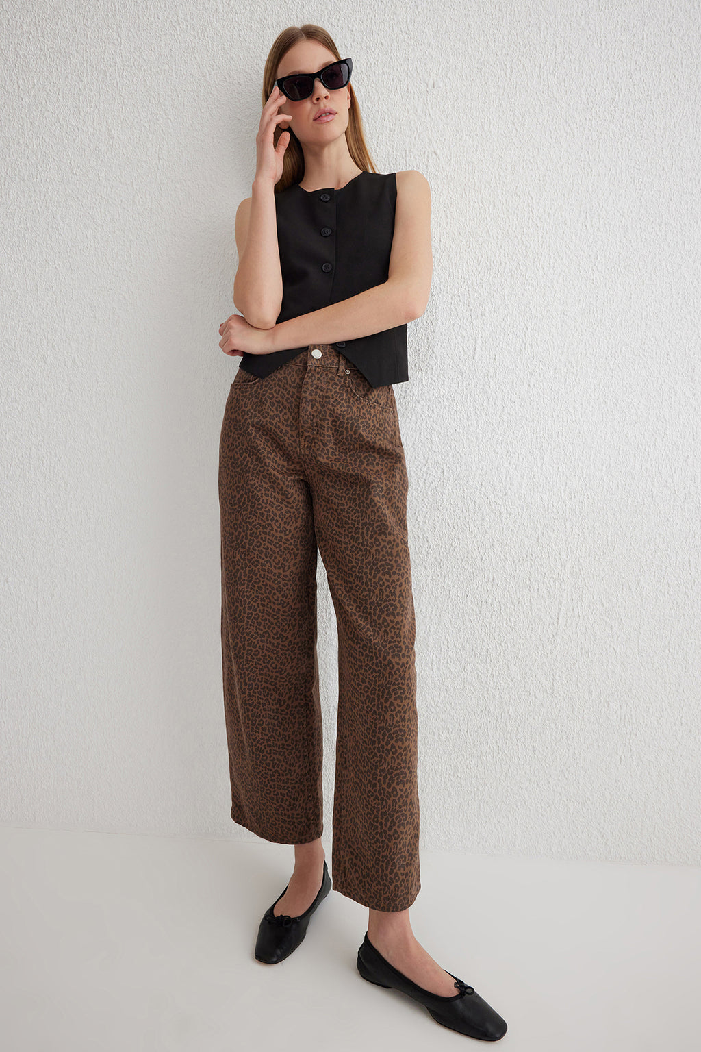 Çok Renkli Leopar Desenli Kahverengi Normal Bel Skater Baggy Jeans TWOSS25JE00038