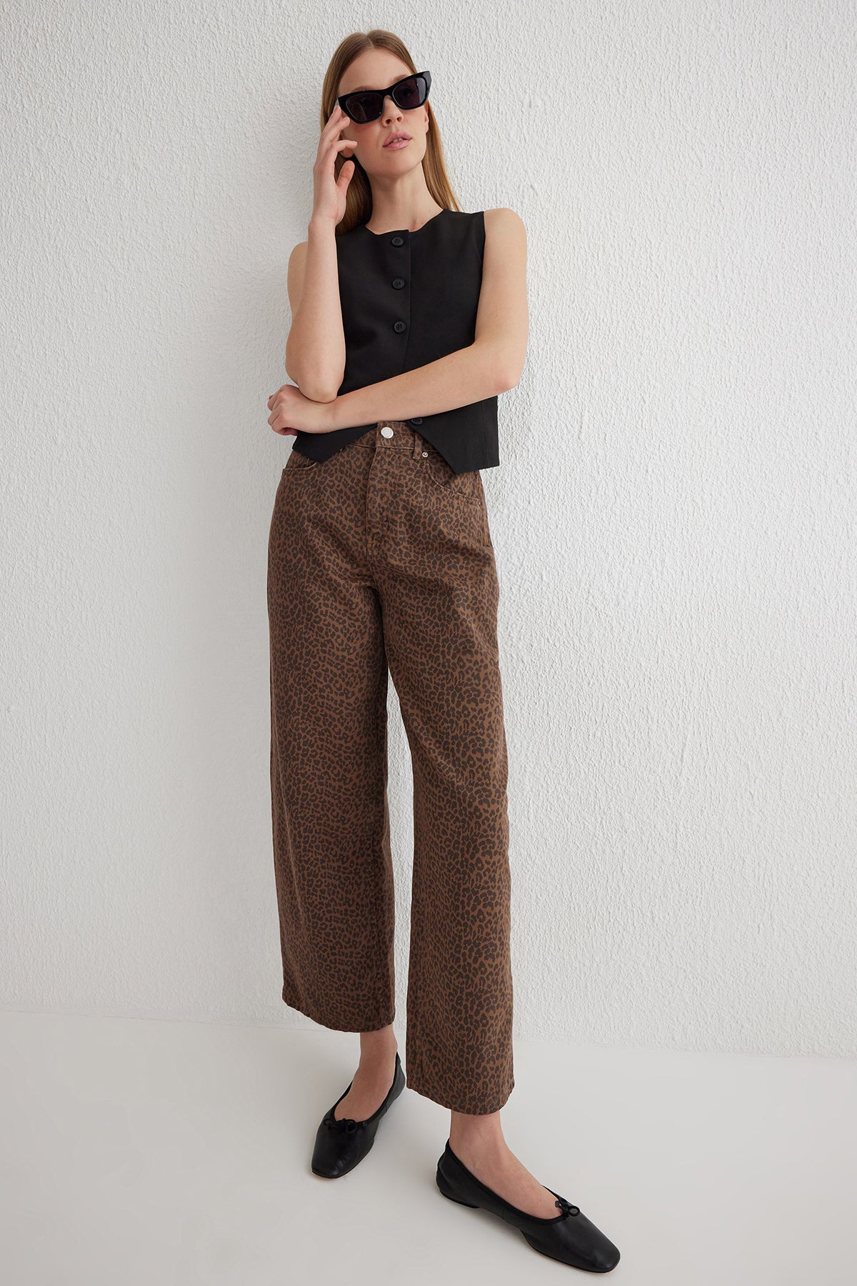 Çok Renkli Leopar Desenli Kahverengi Normal Bel Skater Baggy Jeans TWOSS25JE00038