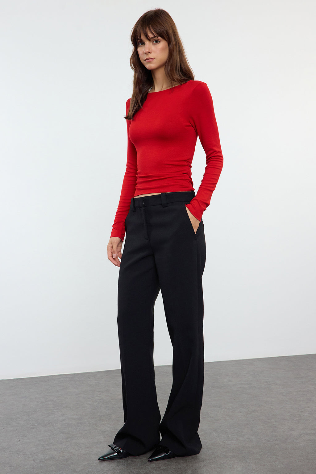 Trendyolmilla Yağ Yeşili Fitted/Vücuda Oturan Büzgü Detaylı Esnek Örme Bluz TWOAW25BZ00225