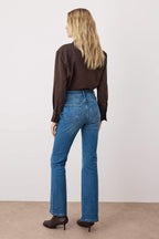 Trendyolmilla Mavi*002 Süper Yüksek Bel Comfort/Esnek Flare Jeans TWOSS23JE00064