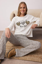 Trendyolmilla Kırmızı Pamuklu Kalpli Slogan Baskılı Uyku Bantlı Örme Pijama Takımı THMAW25PT00223
