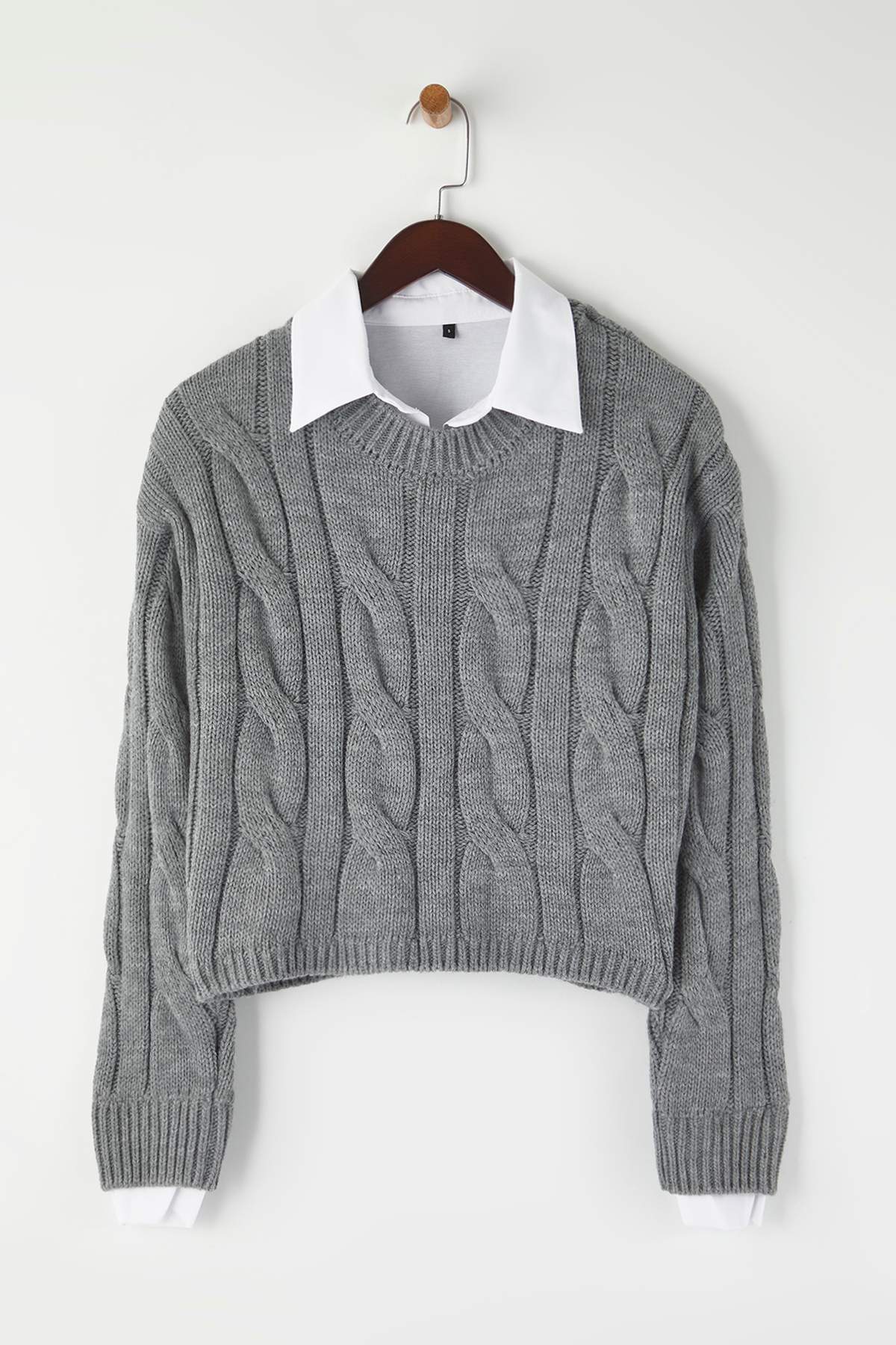Trendyolmilla Teen Koyu Gri Gömlek Garnili Detaylı Crop Triko Kazak TWOAW26KZ00047