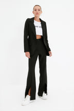 Siyah Flare İspanyol Paça Paçası Yırtmaç Detaylı Bootcut Dokuma Kumaş Pantolon TWOAW22PL0046