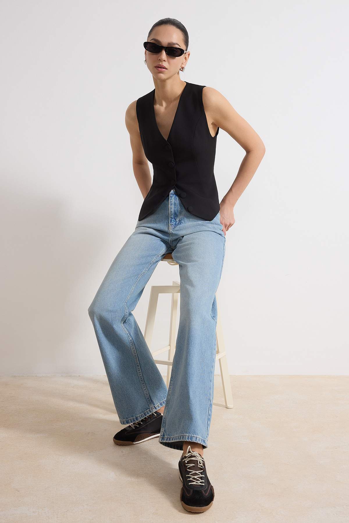 Trendyolmilla Açık Mavi-6001  Yüksek Bel Wide Leg Jeans TWOAW25JE00101