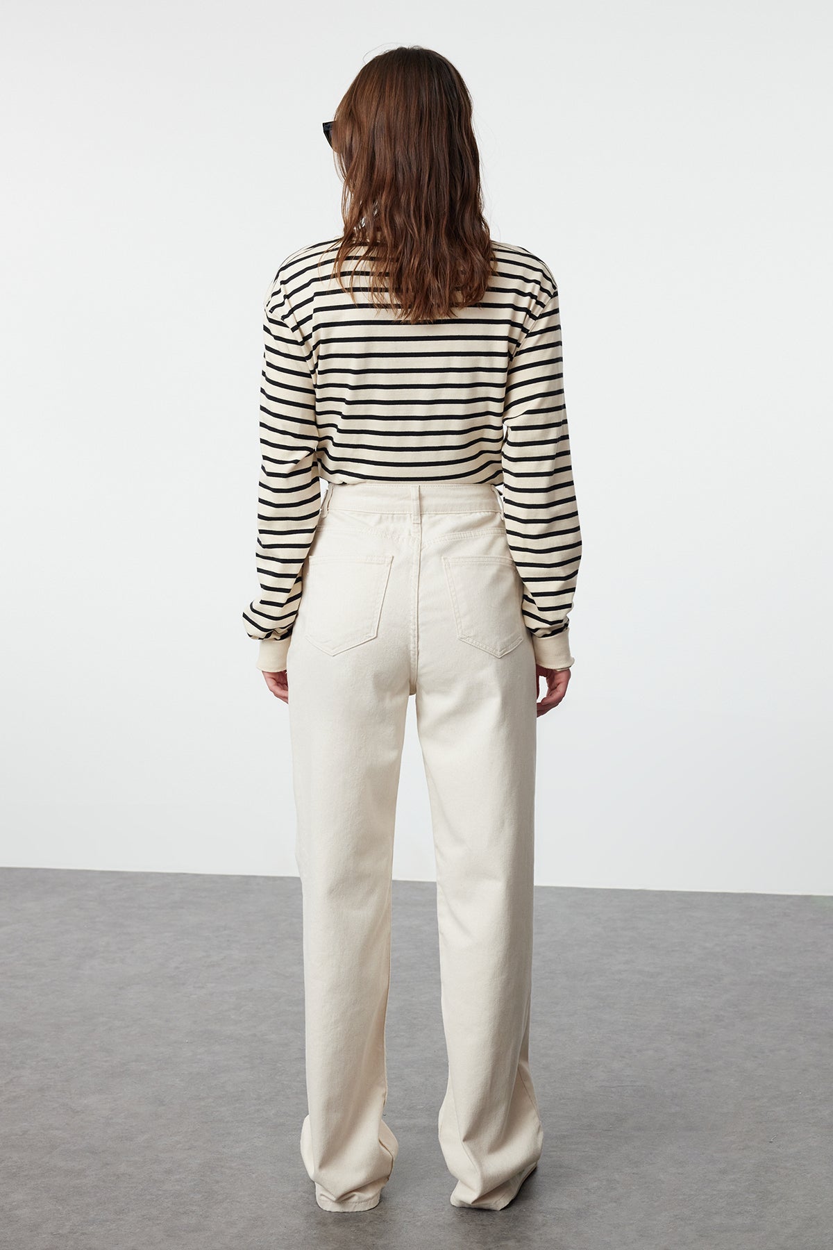 Trendyolmilla Yağ Yeşili Bel Detaylı Yüksek Bel Wide Leg Pantolon TWOAW25JE00039