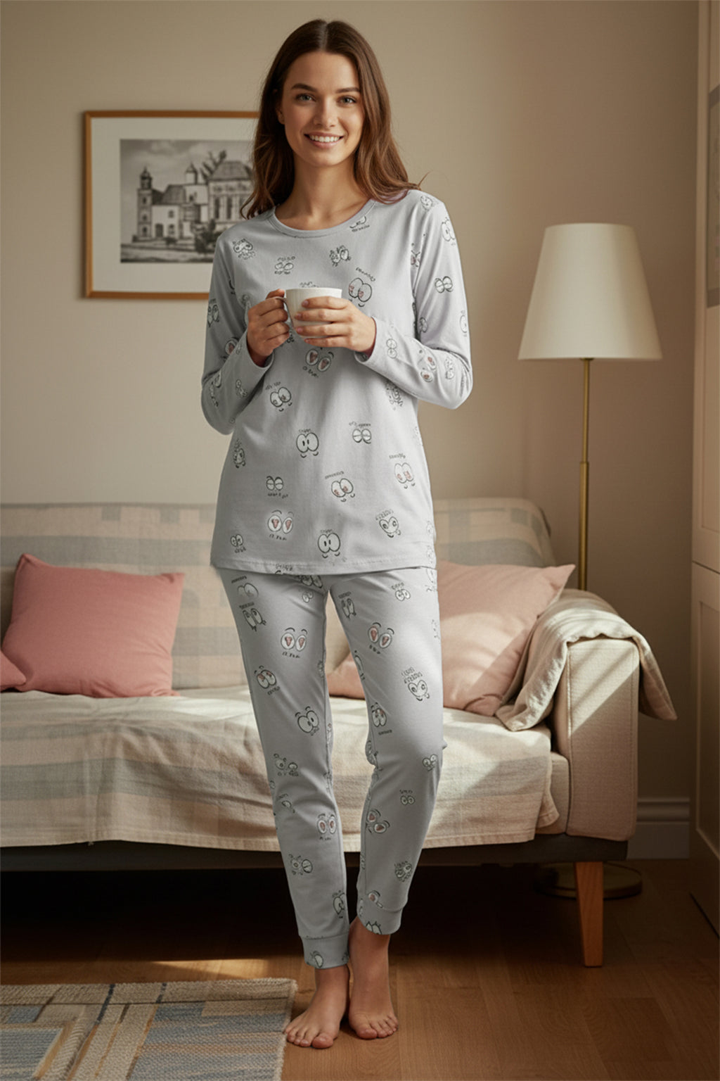 Trendyolmilla Tarçın %100 Pamuklu Göz Desenli T-shirt-Jogger Örme Pijama Takımı THMAW22PT0270