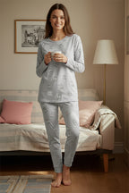 Trendyolmilla Tarçın %100 Pamuklu Göz Desenli T-shirt-Jogger Örme Pijama Takımı THMAW22PT0270