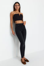 Trendyolmilla Gece Mavisi Vücudu Saran Yüksek Bel Ekstra Esnek Skinny Jeans TWOSS23JE00080