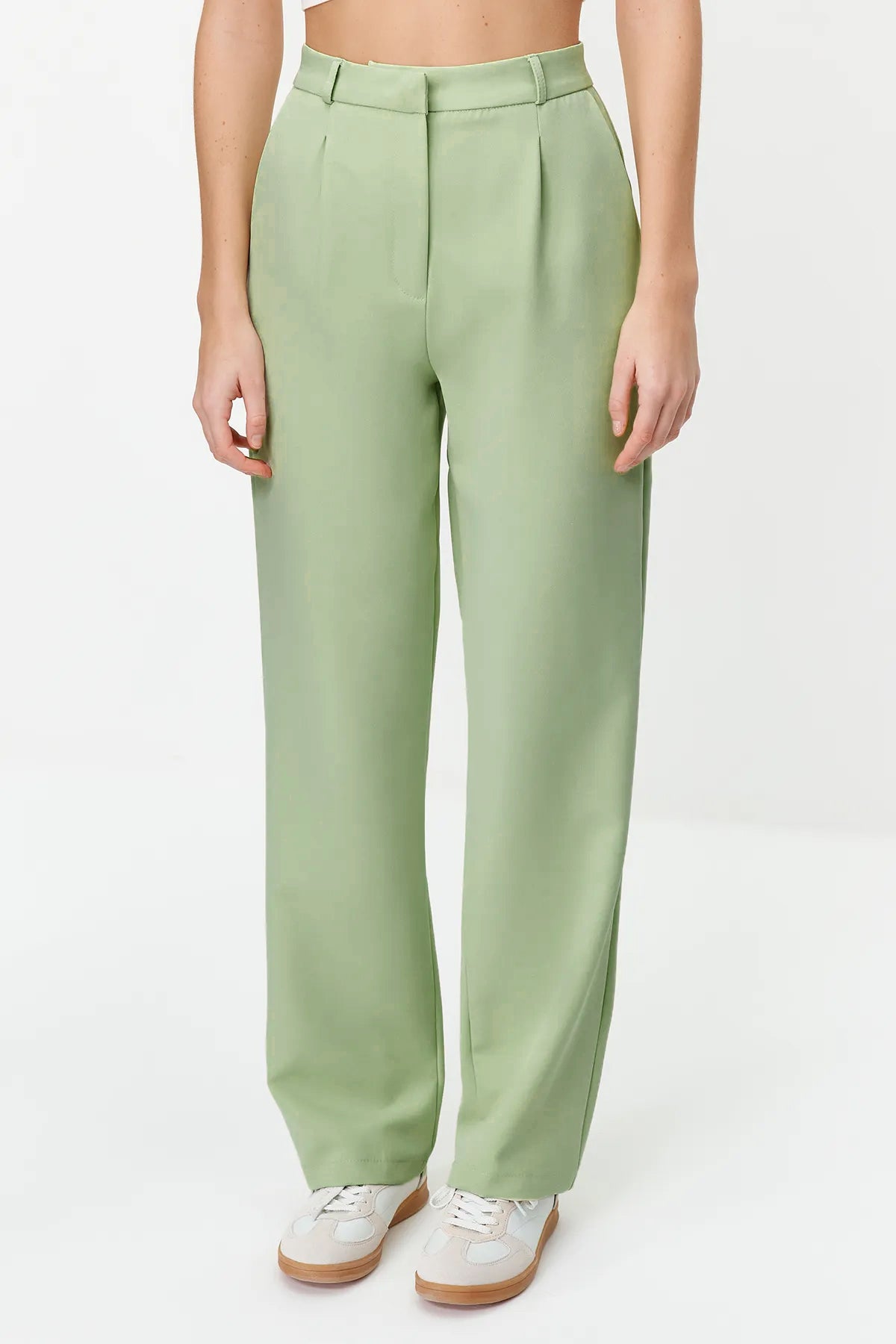 Trendyolmilla Mint Straight/Düz Kesim Pileli Dokuma Kumaş Pantolon TWOSS21PL0155