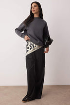 Trendyolmilla Lila Relaxed/Rahat Kalıp Basic Reglan Kol Bisiklet Yaka Örme Sweatshirt TWOAW24SW00104