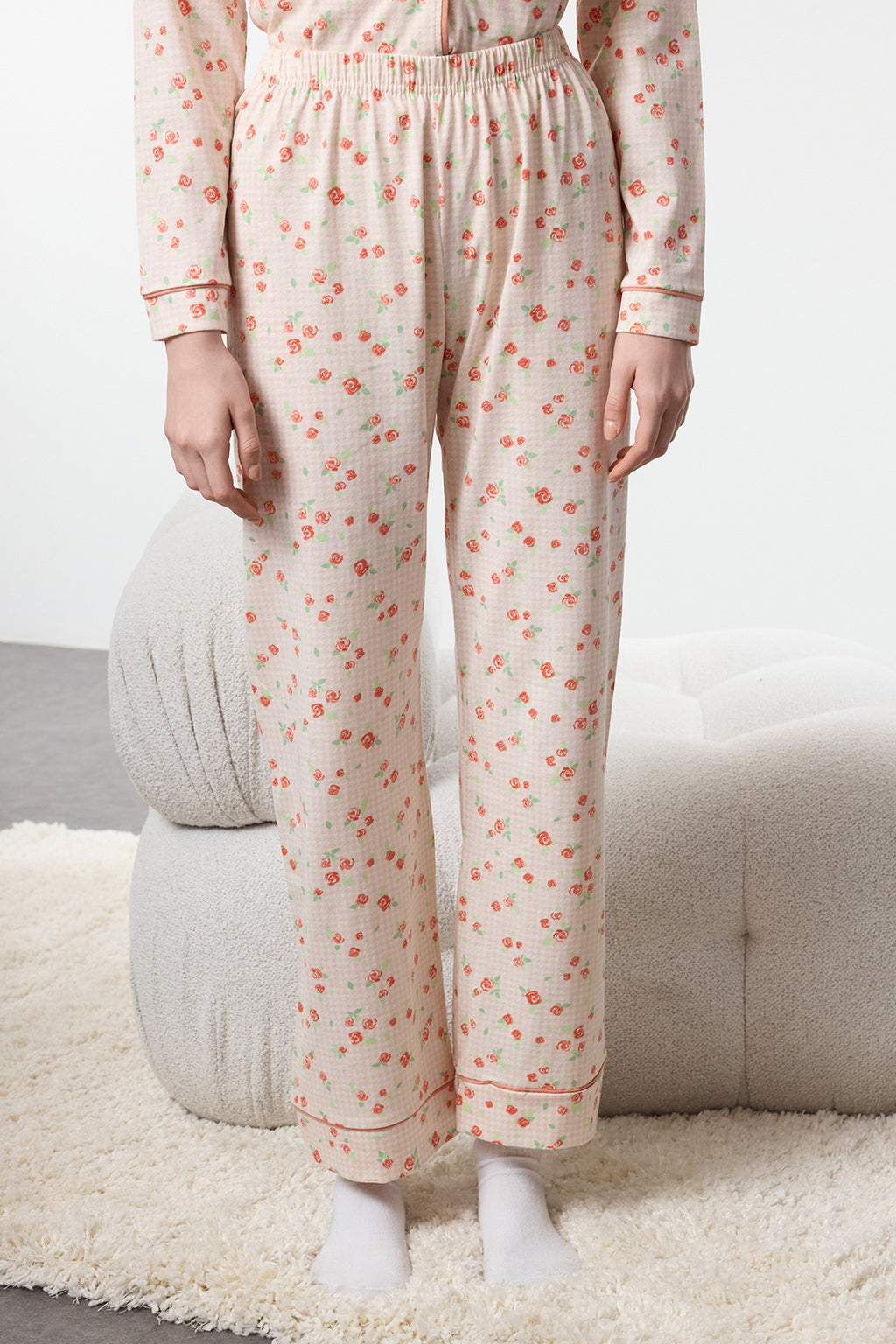 Trendyolmilla Pembe %100 Pamuklu Çiçekli Biyeli Örme Pijama Takımı THMAW25PT00202