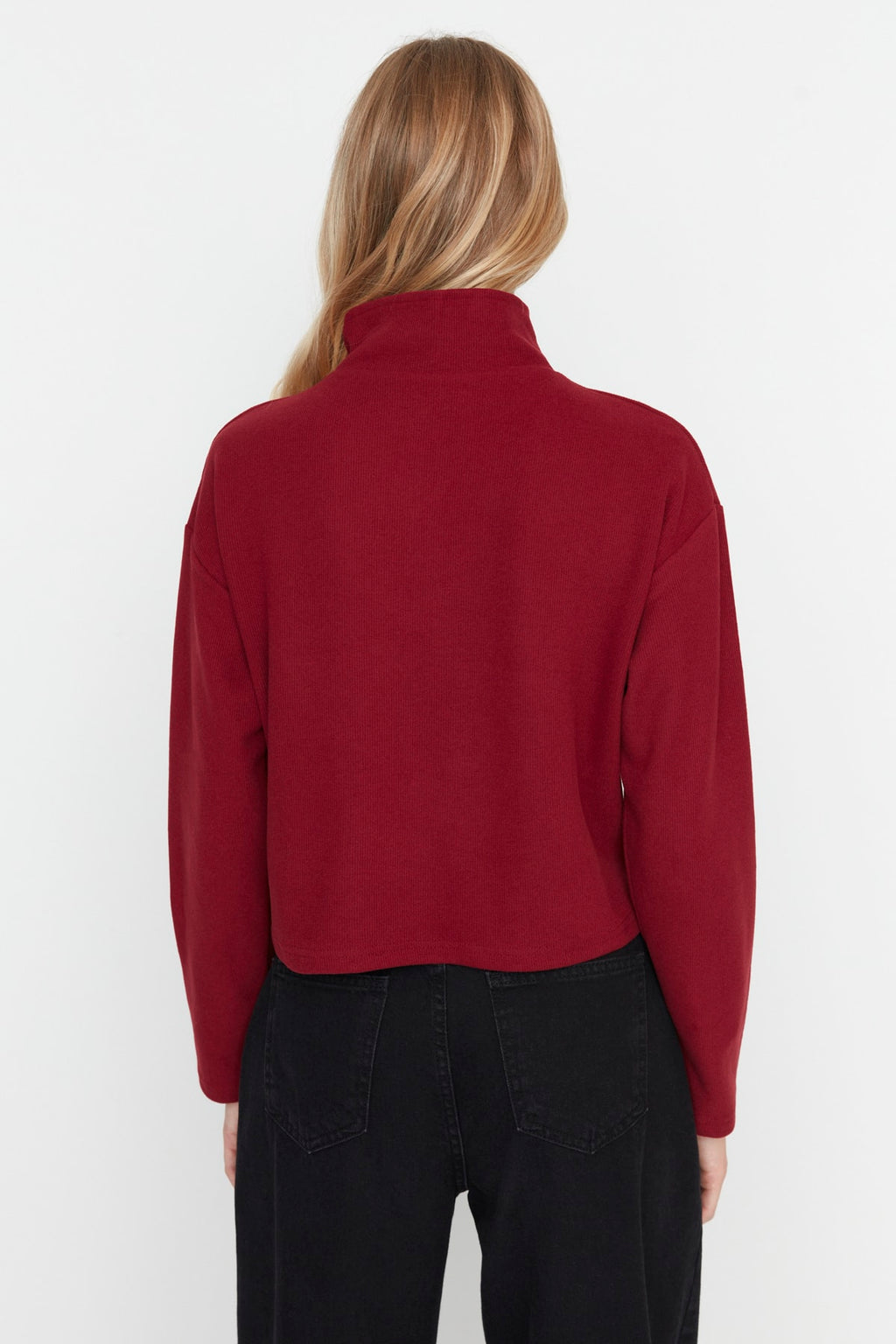 Trendyolmilla Siyah Selanik/Triko Görünümlü Fermuarlı Yaka Regular/Normal Kalıp Örme Sweatshirt TWOAW22SW0732