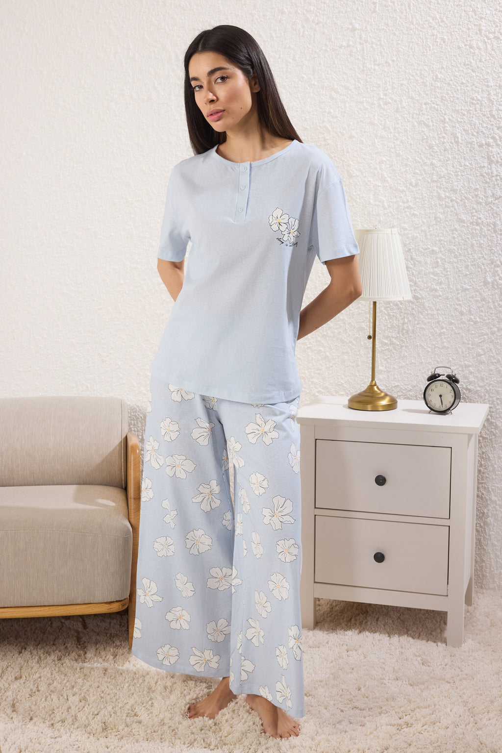 Trendyolmilla Lila %100 Pamuklu Çiçekli Düğmeli Örme Pijama Takımı THMSS25PT00179