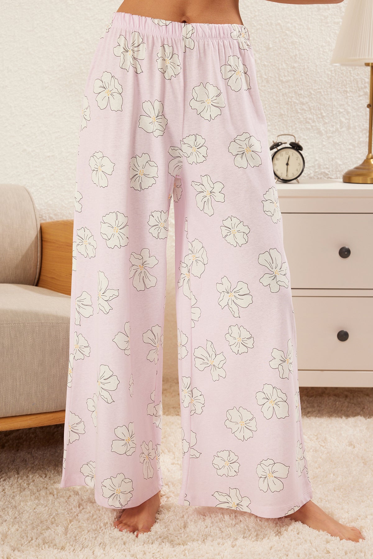 Trendyolmilla Lila %100 Pamuklu Çiçekli Düğmeli Örme Pijama Takımı THMSS25PT00179
