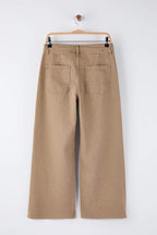 Trendyolmilla Kahverengi Orta Belli ve Beli Detaylı Normal Bel Culotte Jeans TWOAW26JE00045