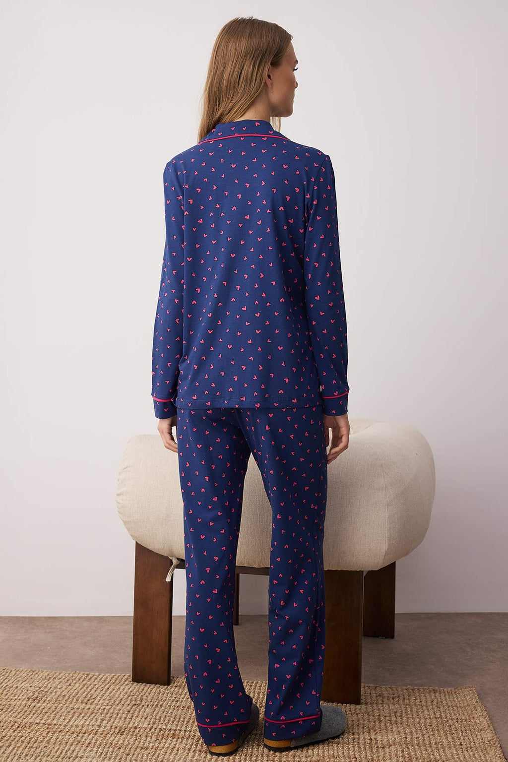 Trendyolmilla Bej %100 Pamuklu Kalpli Biyeli Örme Pijama Takımı THMAW24PT00103
