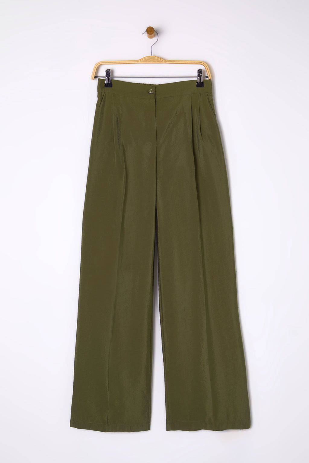 Trendyolmilla Bej Yumuşak Tuşeli Wide Leg/Geniş Paça Dokuma Pantolon TWOSS25PL00004