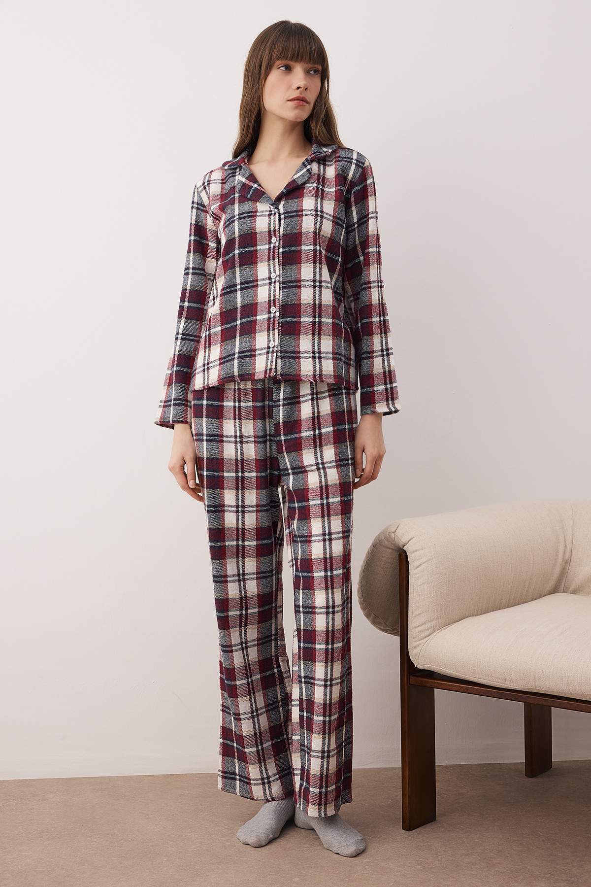 Trendyolmilla Çok Renkli Pamuklu Ekoseli Kışlık Kalın Flanel Dokuma Pijama Takımı THMAW26PT00175