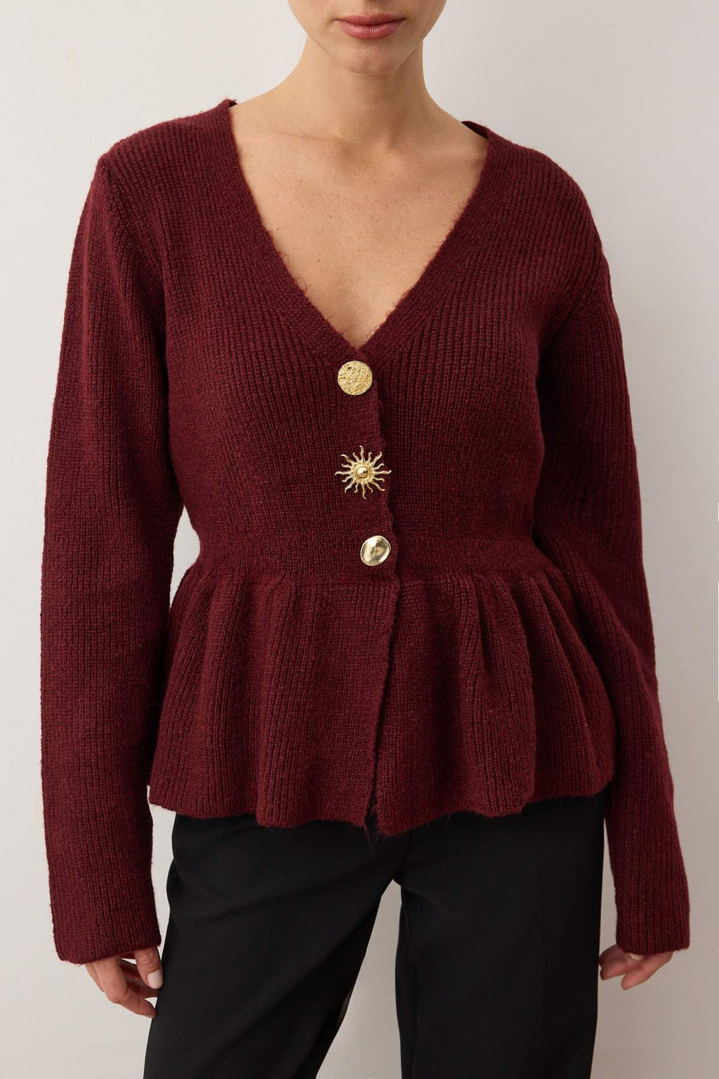 Trendyolmilla Limited Edition Bordo Yumuşak Dokulu Düğme Detaylı Triko Hırka TWOAW26HI00221