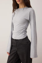 Trendyolmilla Gri İspanyol Kol Büzgü Detaylı Regular/Normal Kalıp Örme Bluz TWOAW26BZ00293