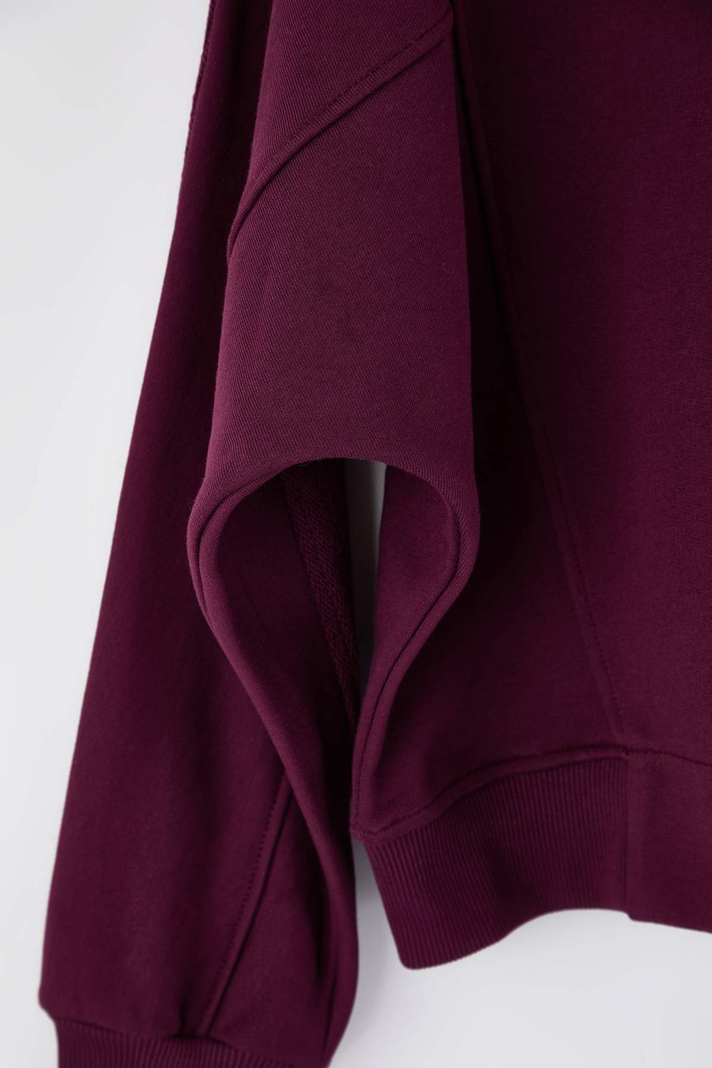 Trendyolmilla Mürdüm Premium Oversize/Geniş Kalıp Dik Yaka Kalın İçi Polarlı Örme Sweatshirt TWOAW26SW00205