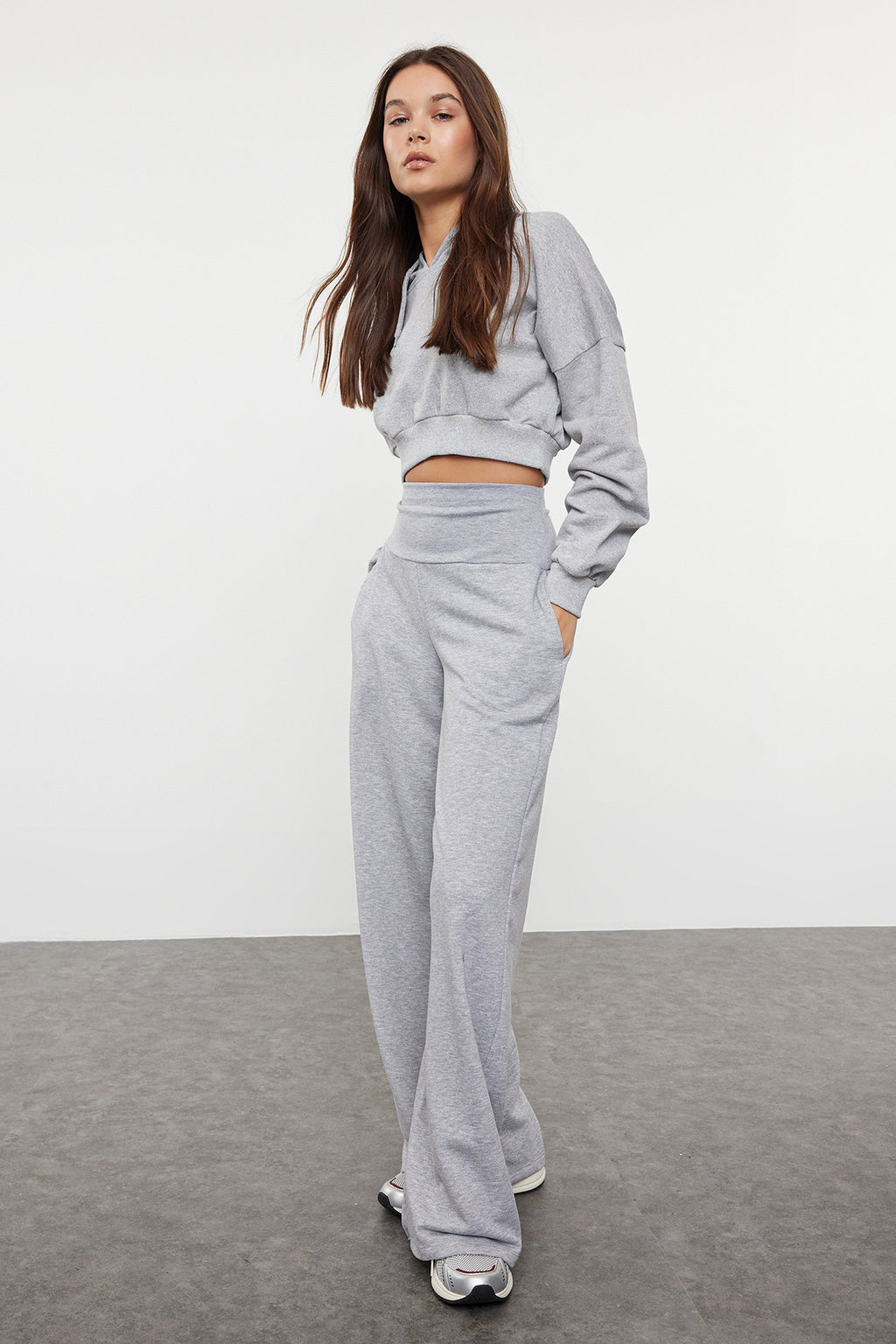 Trendyolmilla Antrasit Ince Ekstra Yüksek Bel Wide Leg/Geniş Kesim Pantolon TWOAW25PL00026