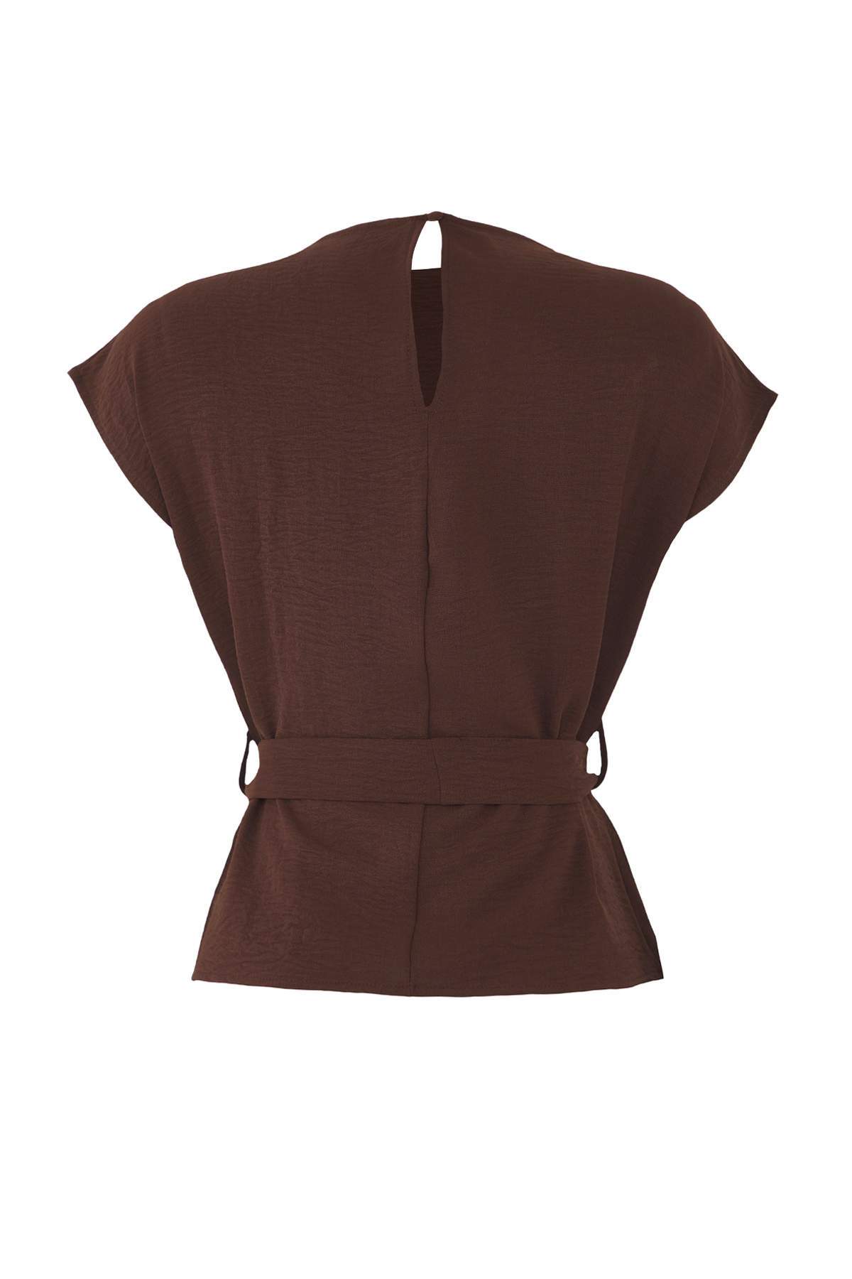 Trendyolmilla Siyah Kolsuz Kuşaklı Dokuma Bluz TWOAW26BZ00057