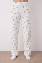 Trendyolmilla Gri Pamuklu Bulutlu Cep Detaylı Örme Pijama Takımı THMAW25PT00227