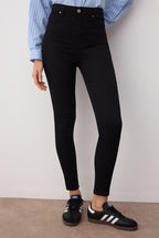 Siyah Vücudu Saran Yüksek Bel Ekstra Esnek Jegging Jeans TWOAW24JE00264