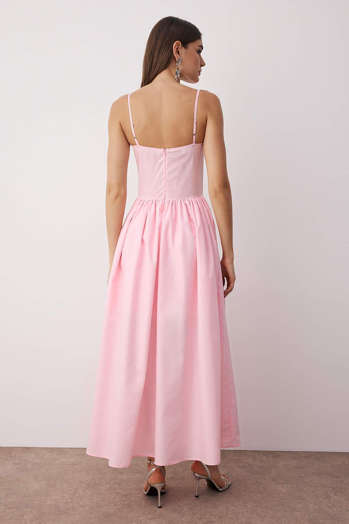 Trendyolmilla Açık Mavi A-Kesim Poplin Dokuma Midi Elbise TPRSS24EL00294