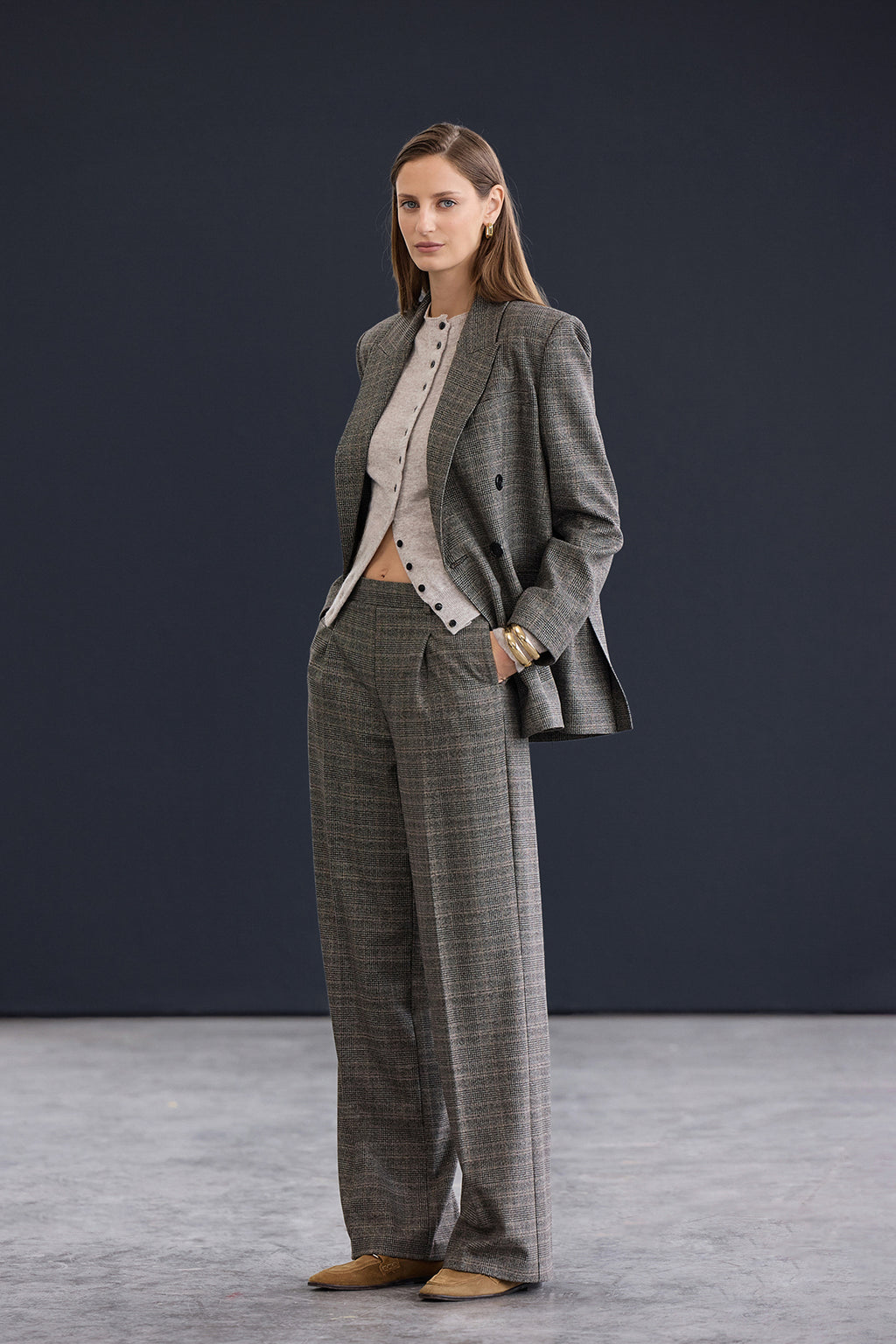 Trendyol Studio Kahverengi Ekoseli/Kareli Geniş Paça/Wideleg Dokuma Pantolon TWOAW26PL00129