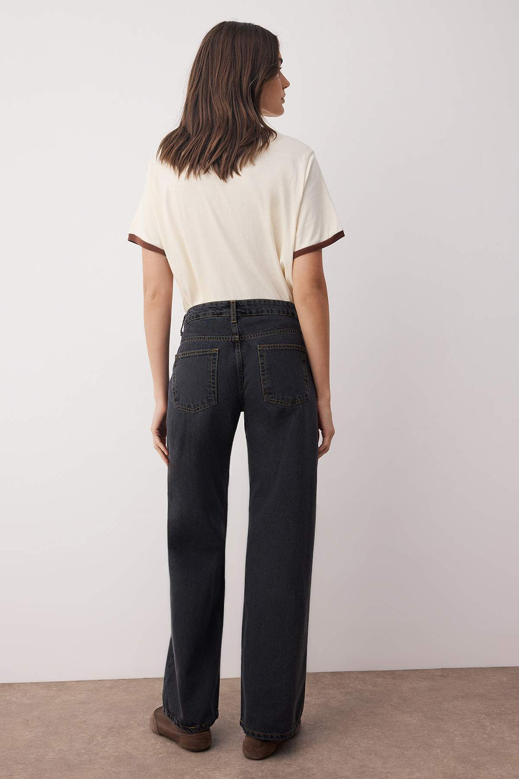 Siyah Düşük Bel Geniş Paça Wide Leg Jeans TWOAW26JE00069