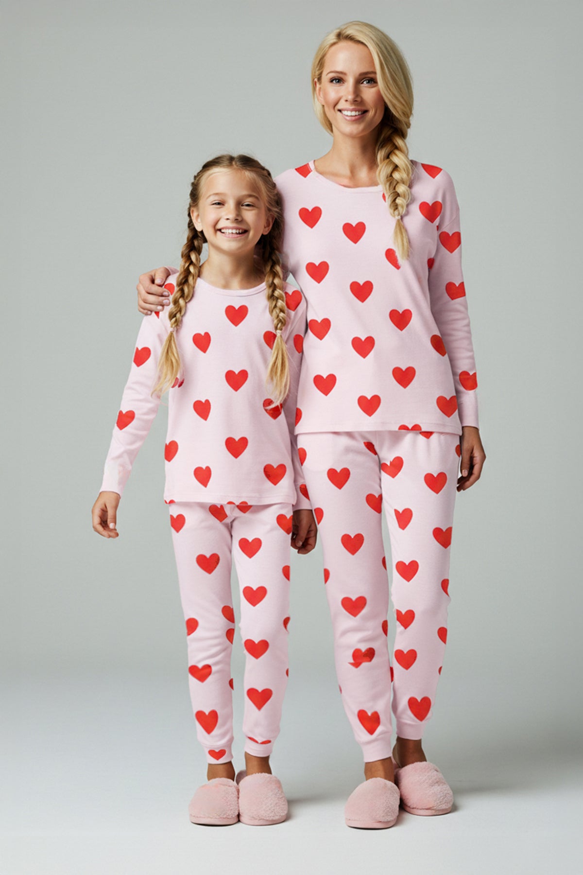 Trendyolmilla Kadın Mini Me/Anne Kız Pembe %100 Pamuklu Kalpli Örme Pijama Takımı THMAW21PT0566 Main image