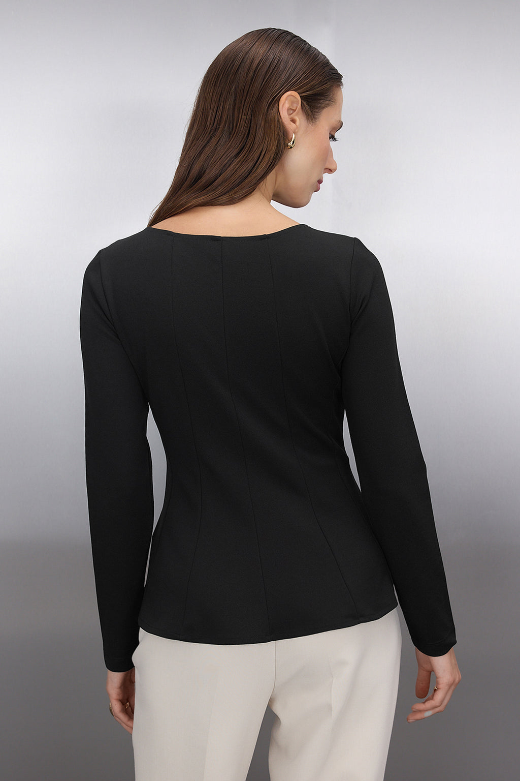 Trendyolmilla Siyah Kayık Yaka Peplum/Belden Oturmalı Regular Boy Örme Bluz TWOAW26BZ00166