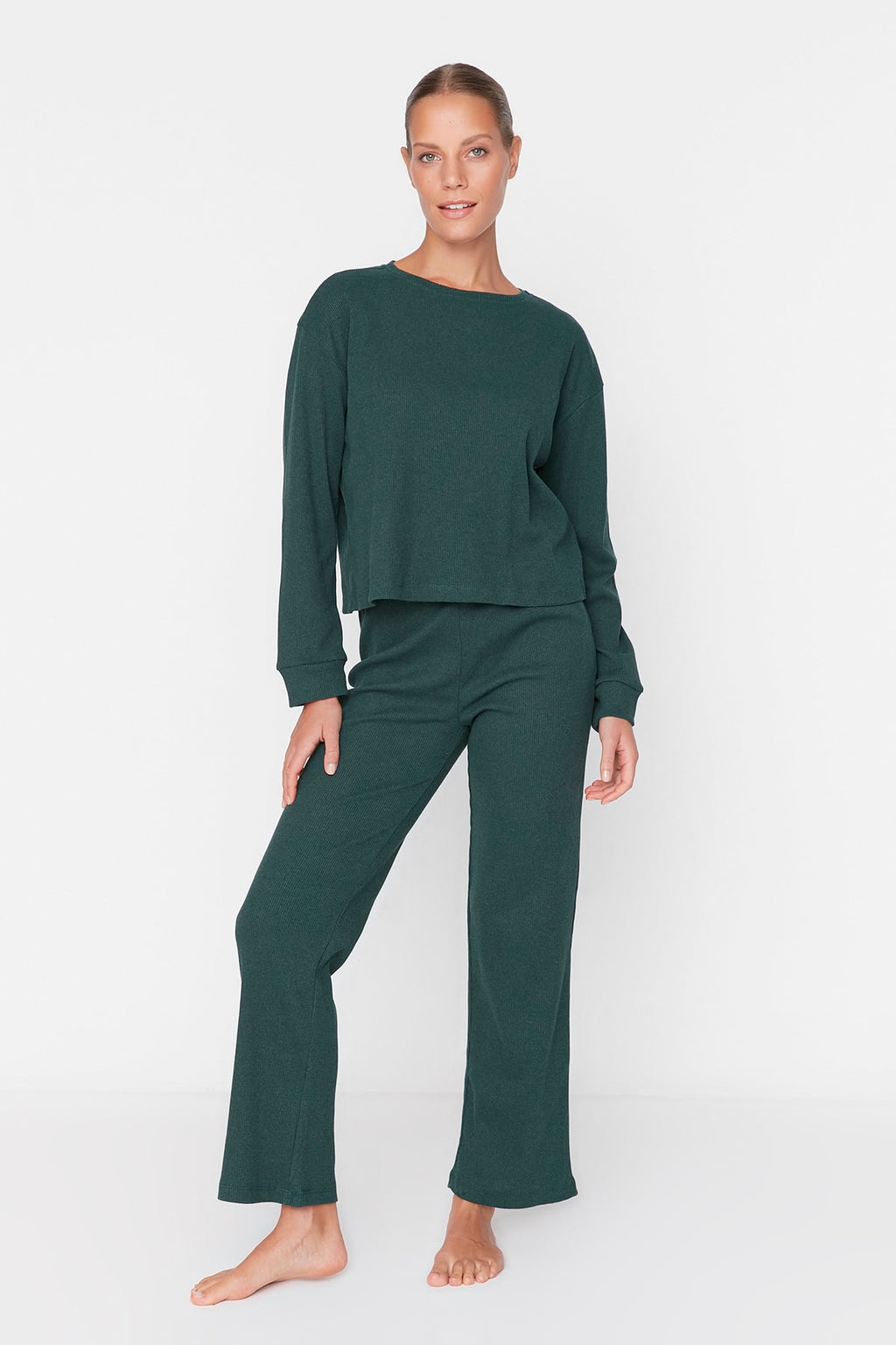 Trendyolmilla Koyu Yeşil Fitilli Örme Pijama Takımı THMAW21PT0009