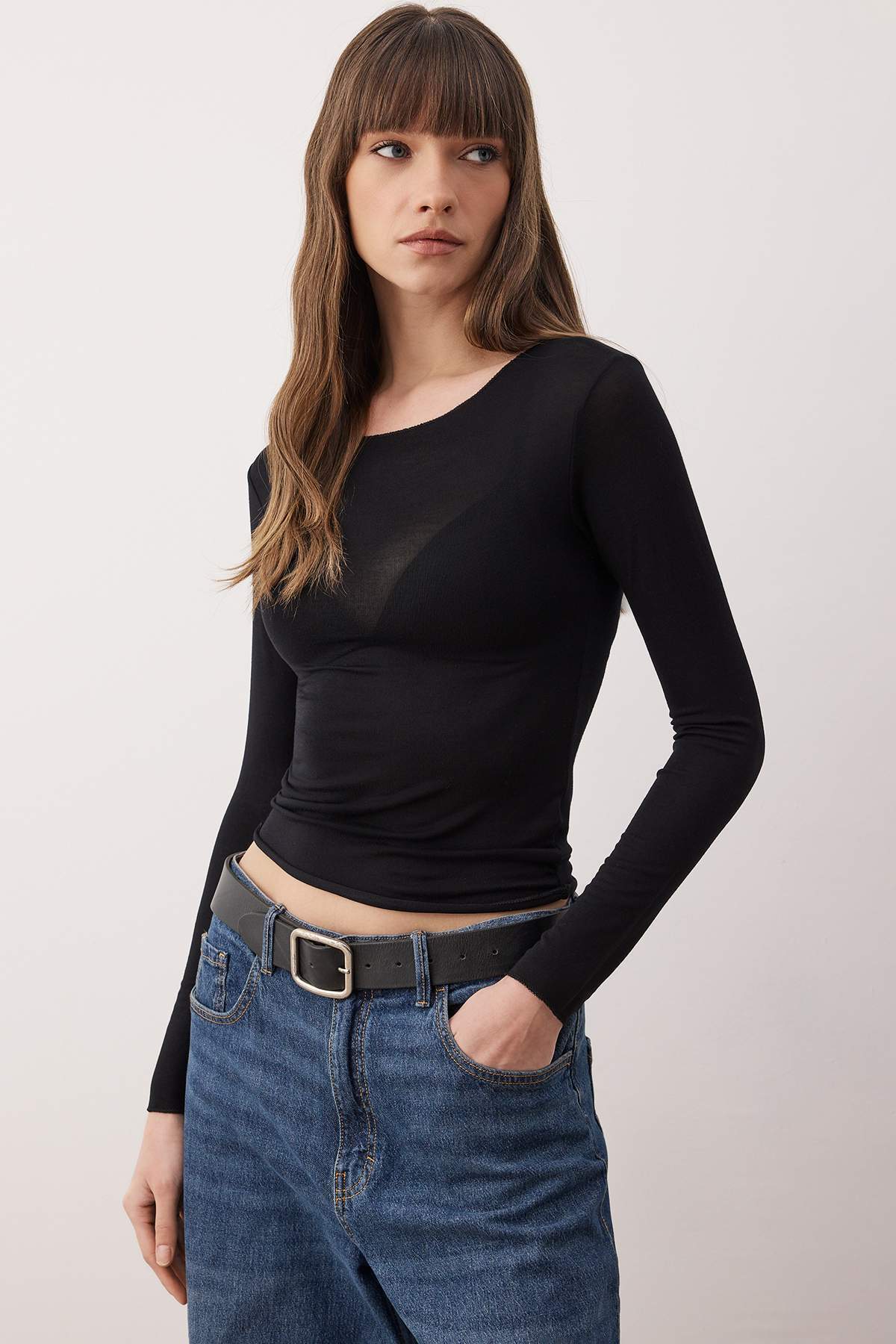 Trendyolmilla Ekru Transparan Esnek Vücuda Oturan Örme Bluz TWOAW26BZ00306
