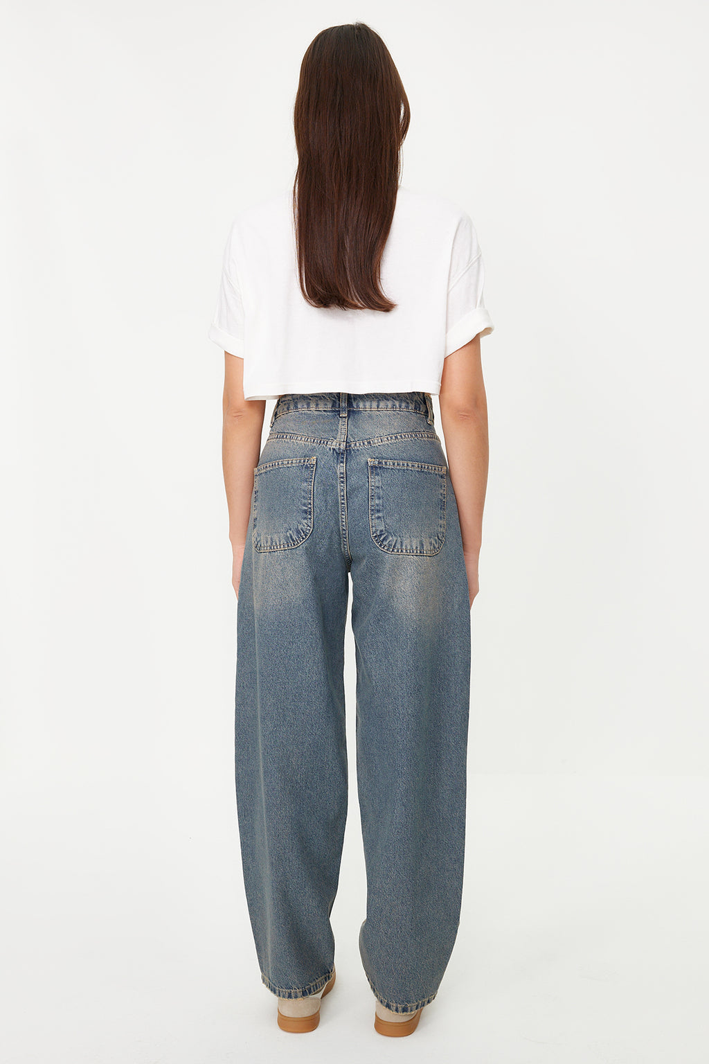 Koyu Mavi Soluk Efektli Vintage Düşük Bel Skater Baggy Jeans TWOSS24JE00052