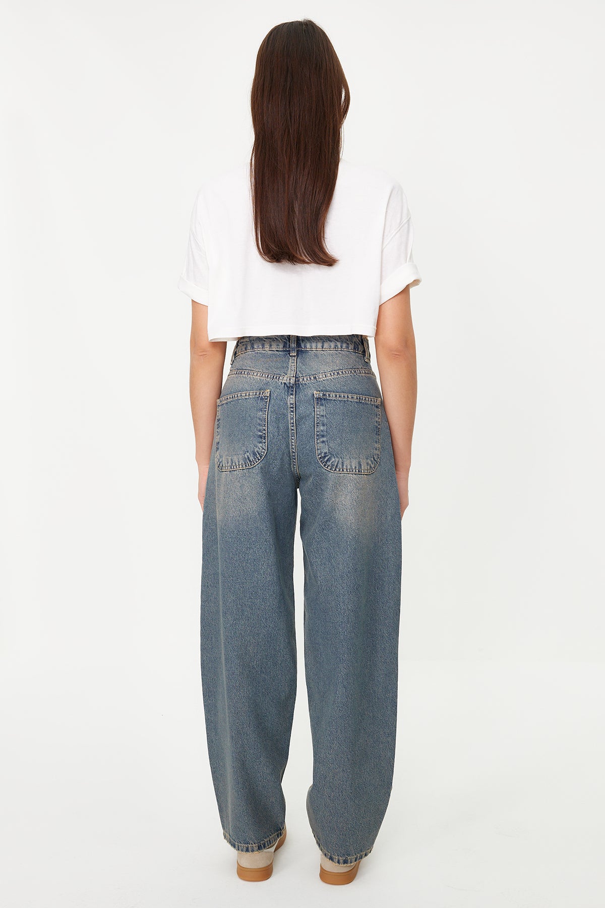 Koyu Mavi Soluk Efektli Vintage Düşük Bel Skater Baggy Jeans TWOSS24JE00052
