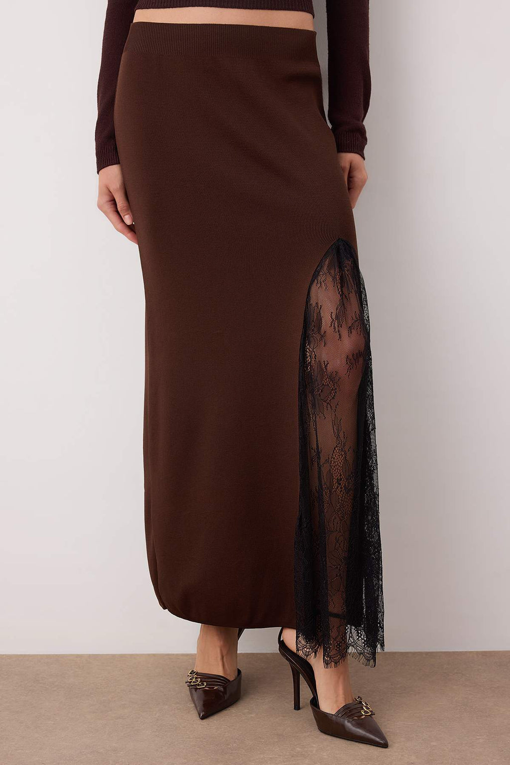 Trendyolmilla Bordo Dantelli Yırtmaç Detaylı Maxi Triko Etek TWOAW26ET00117
