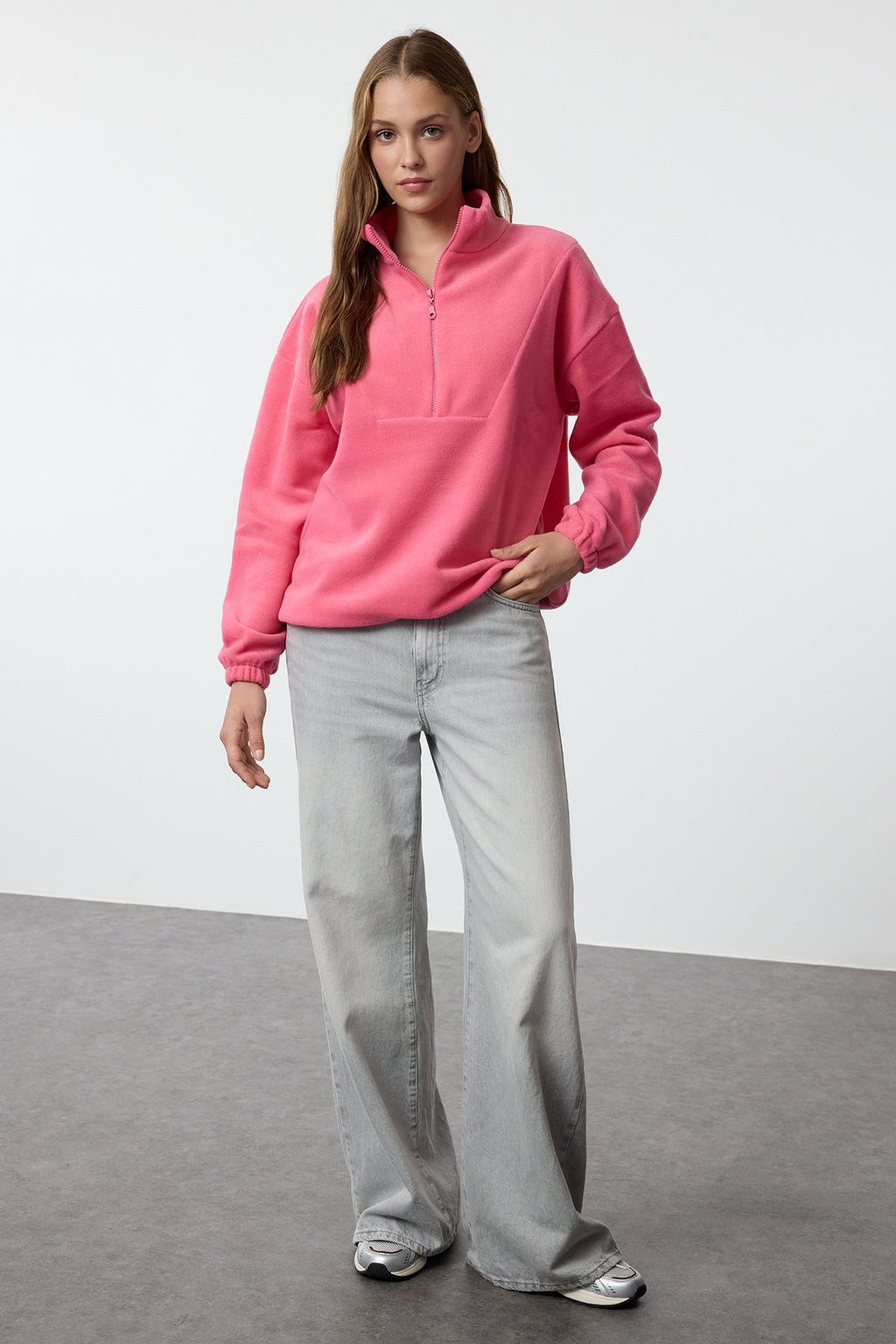Trendyolmilla Açık Mavi  Fermuarlı Dik Yaka Polar Regular/Normal Kesim Örme Sweatshirt TWOAW21SW0758