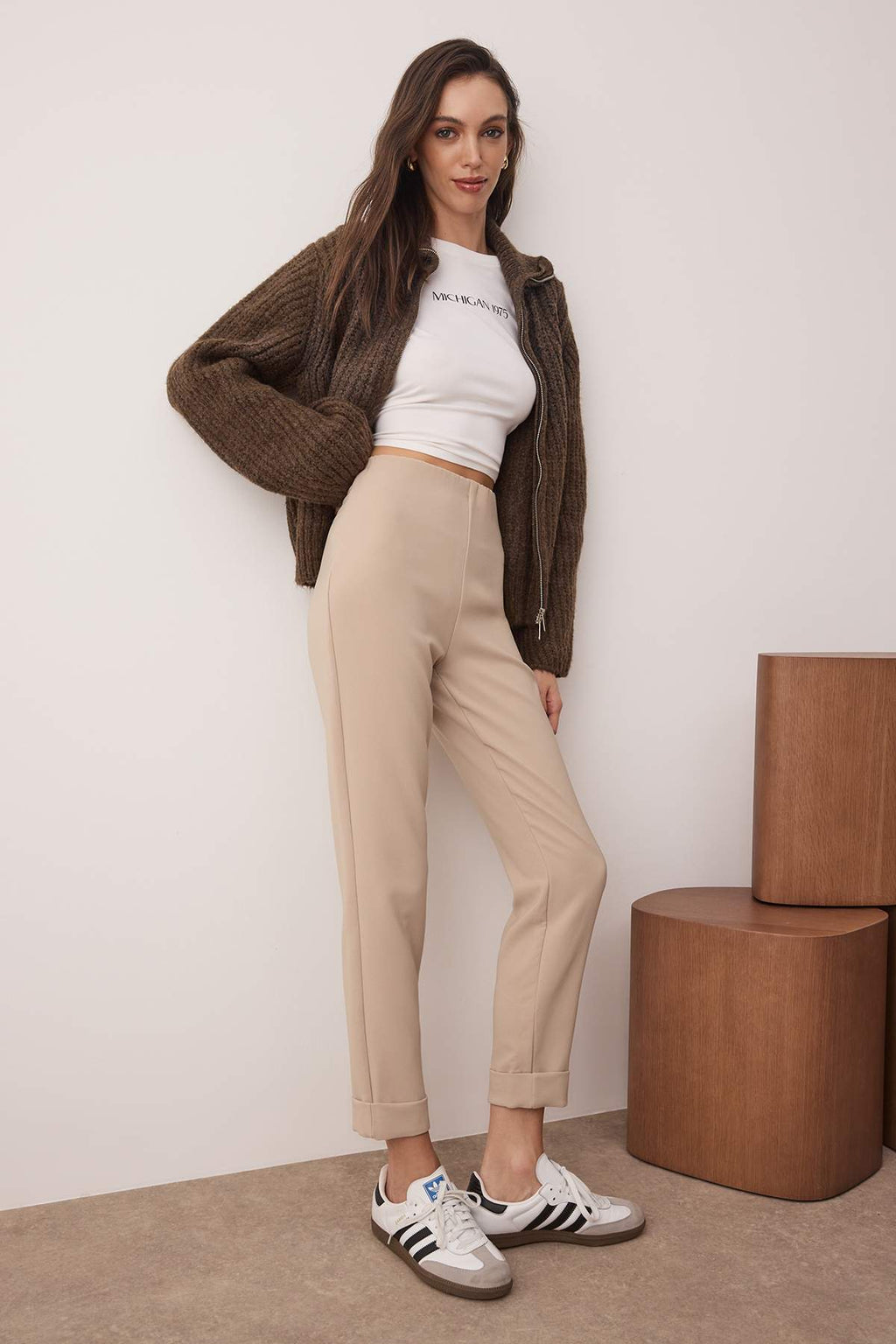 Trendyolmilla Vizon Havuç Basic Tayt Pantolon TWOAW26PL00046