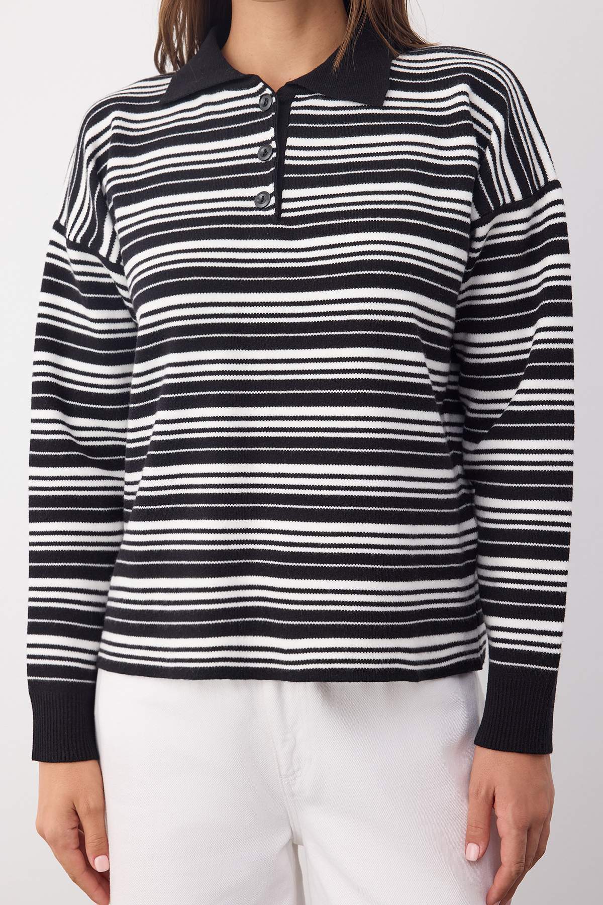 Wardrobe Essentials Siyah Premium/Özel İplik Polo Yaka Triko Kazak | TWOAW26KZ00060