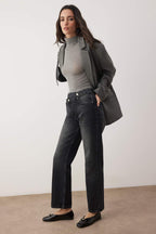 Trendyolmilla Antrasit Yüksek Bel Asimetrik Kapama Bel Detaylı Straight/Düz Kesim/Boru Paça Jeans TWOAW26JE00132