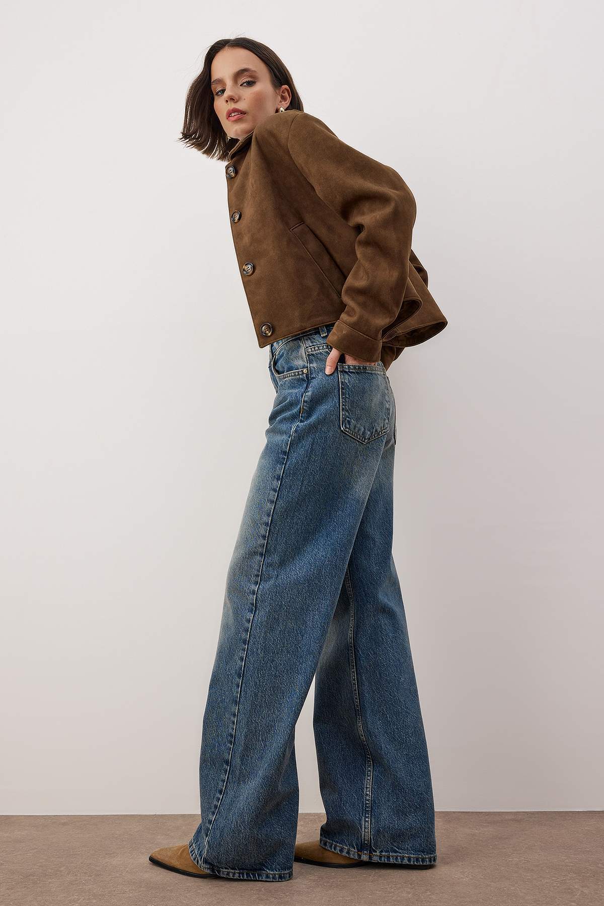 Trendyolmilla Mavi*002 Yüksek Bel Geniş Paça Wide Leg Smoke Jeans TWOAW24JE00075 Secondary image